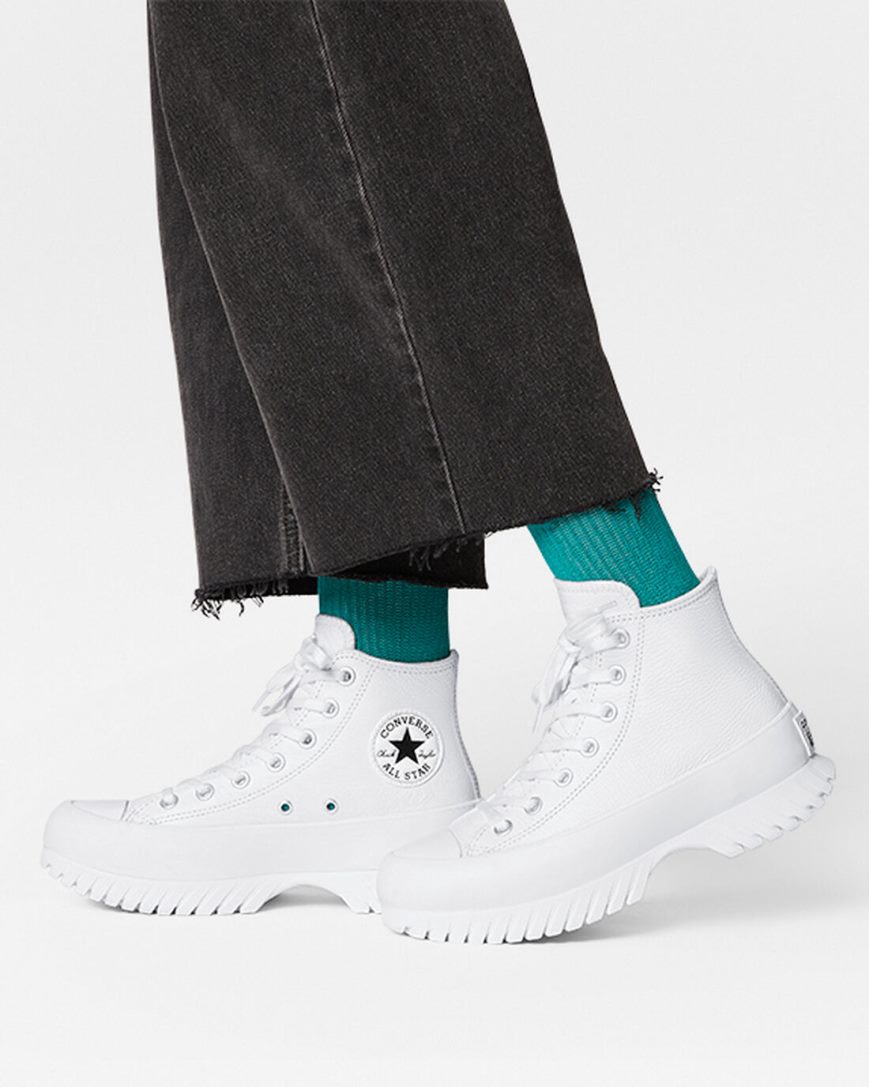 Women's Converse Chuck Taylor All Star Lugged 2.0 Leather High Top Shoes White / Black | AU 54816C